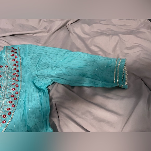 Beautiful frok shirt with plazo - Picture 13 of 16